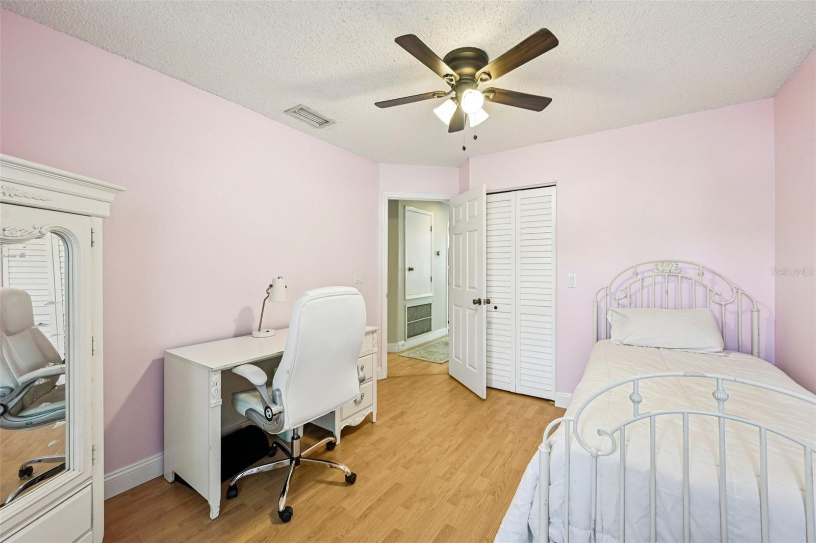 MEADOWBROOKE AT SUMMERFIELD UN - Residential