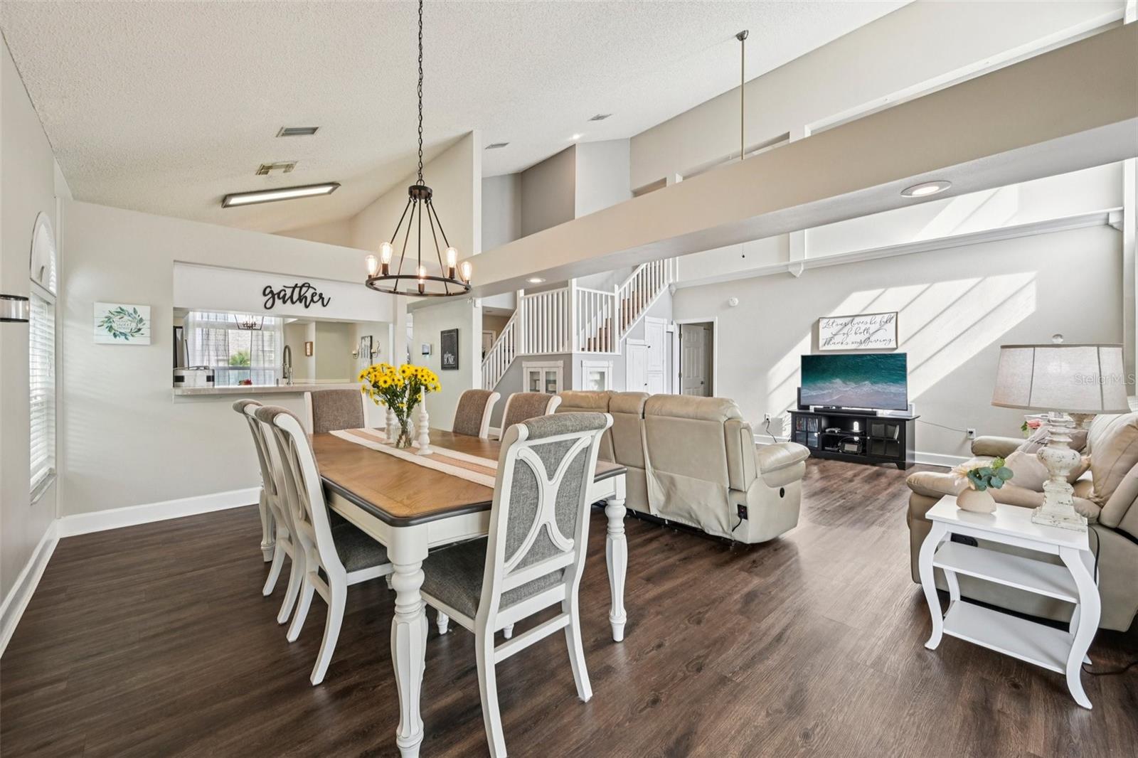 MEADOWBROOKE AT SUMMERFIELD UN - Residential