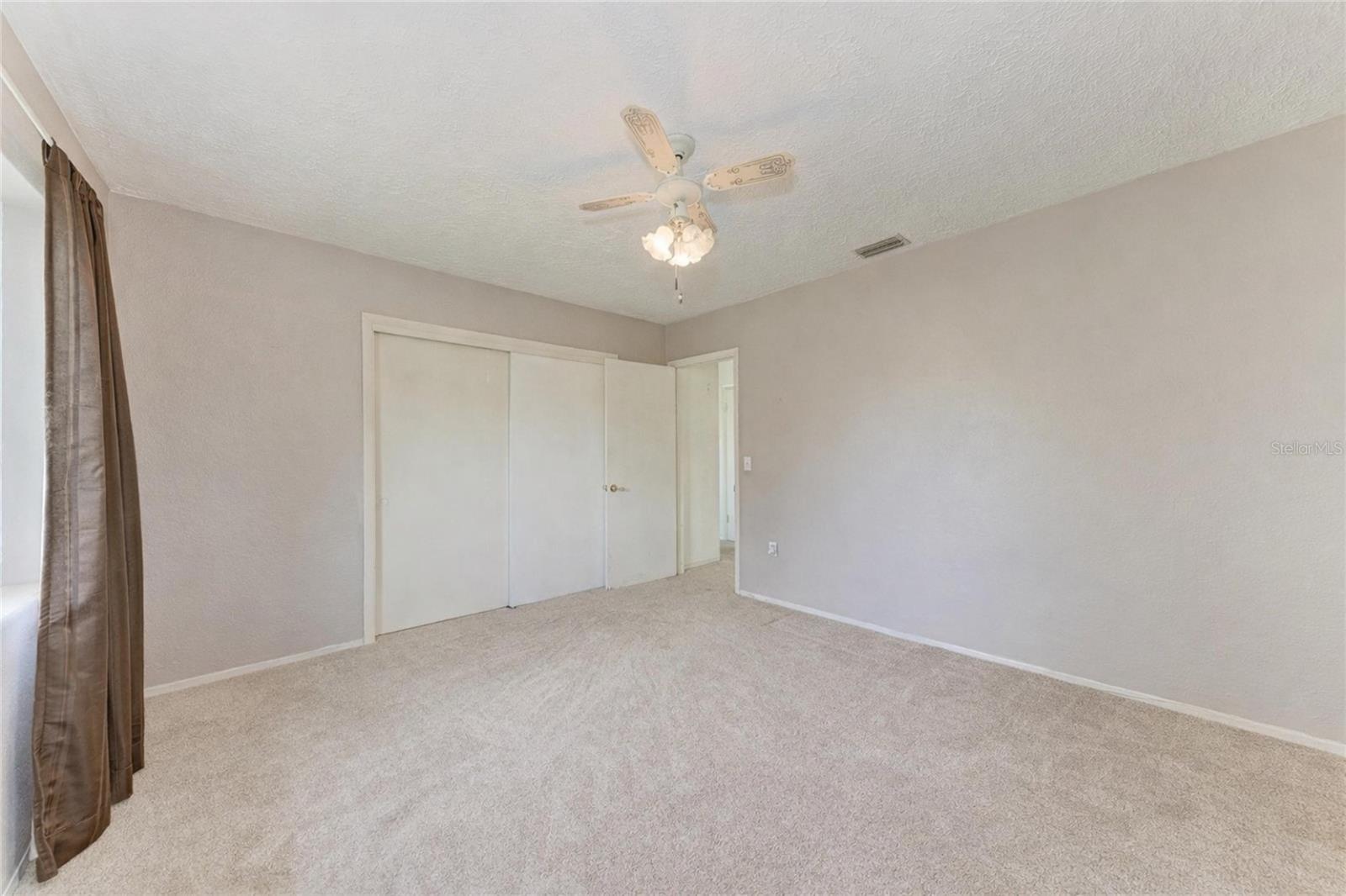 CLEAR VIEW MANOR UNIT ONE REP - Residential