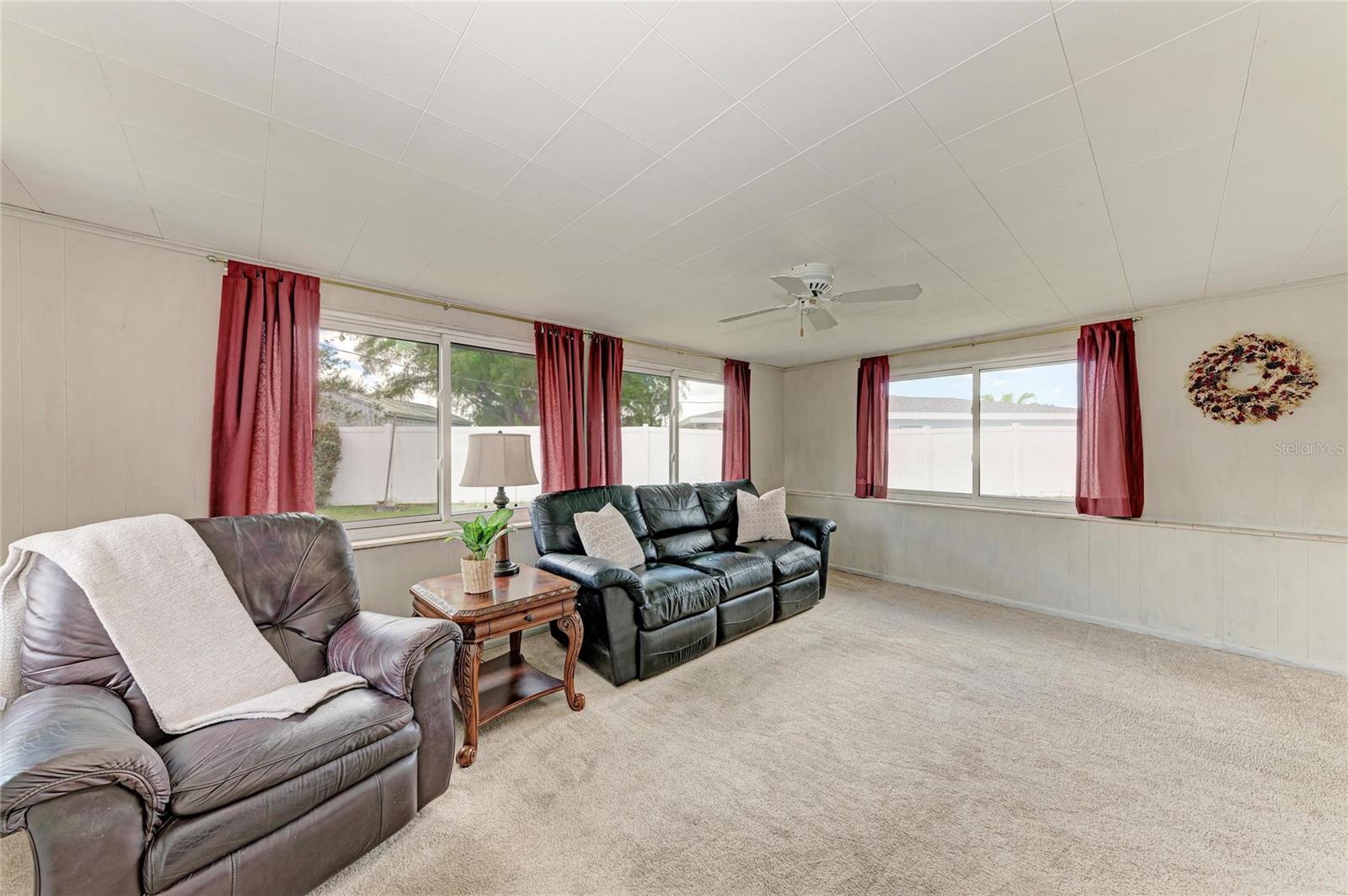 CLEAR VIEW MANOR UNIT ONE REP - Residential