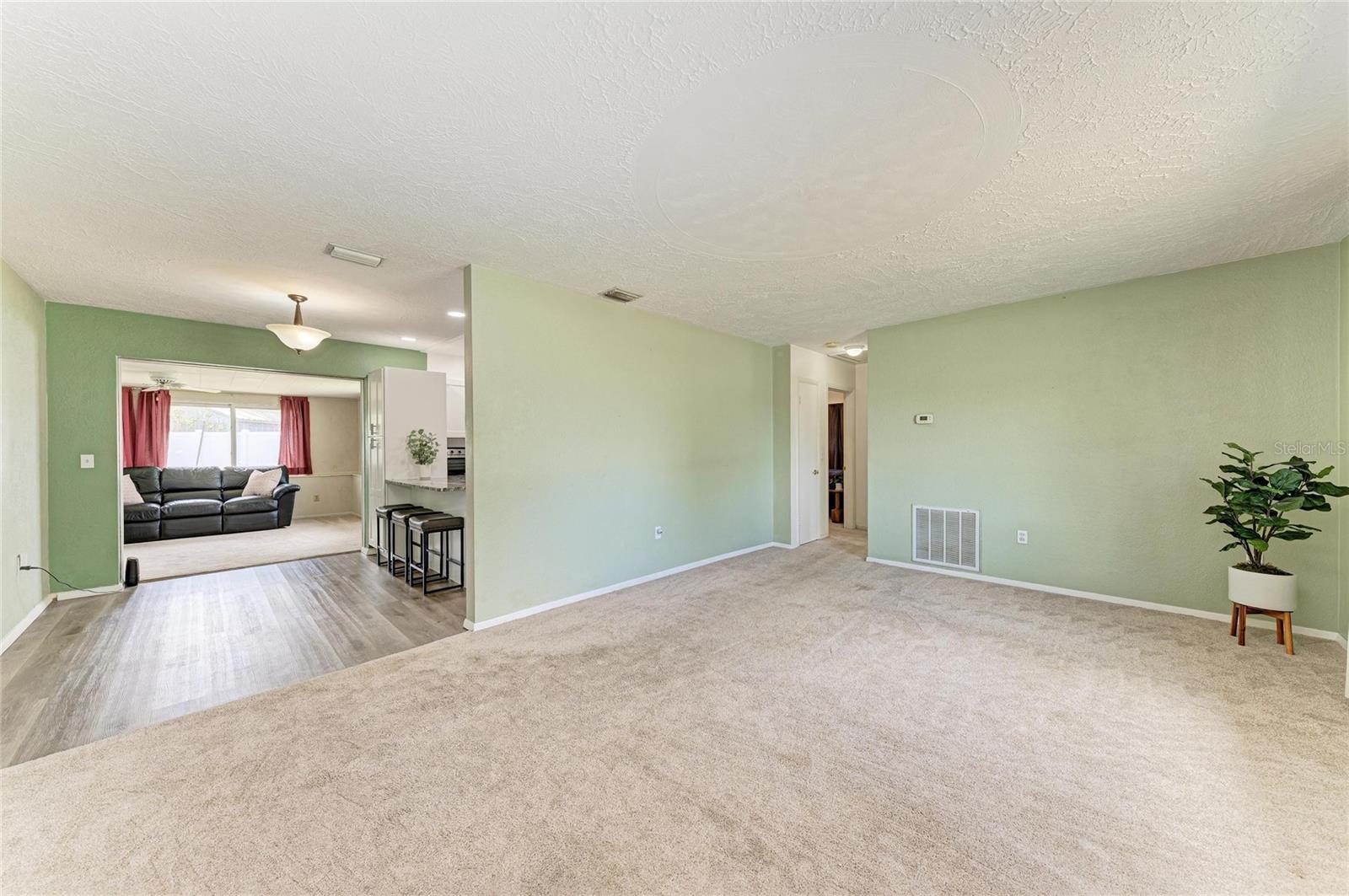 CLEAR VIEW MANOR UNIT ONE REP - Residential