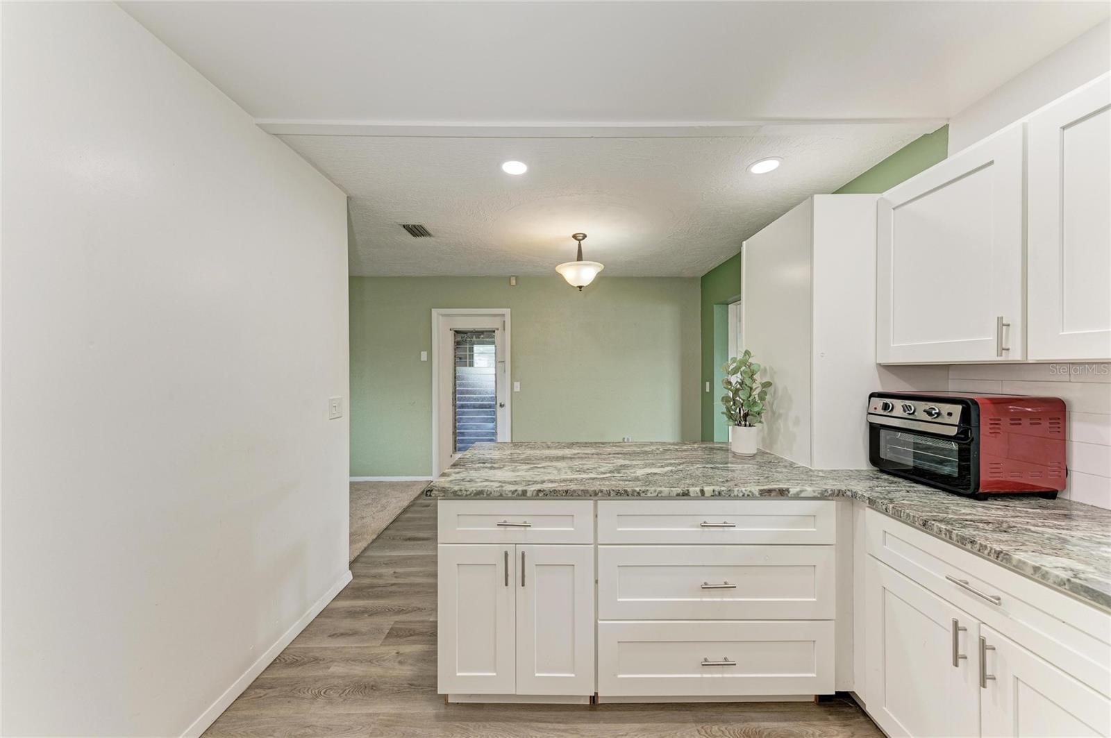 CLEAR VIEW MANOR UNIT ONE REP - Residential