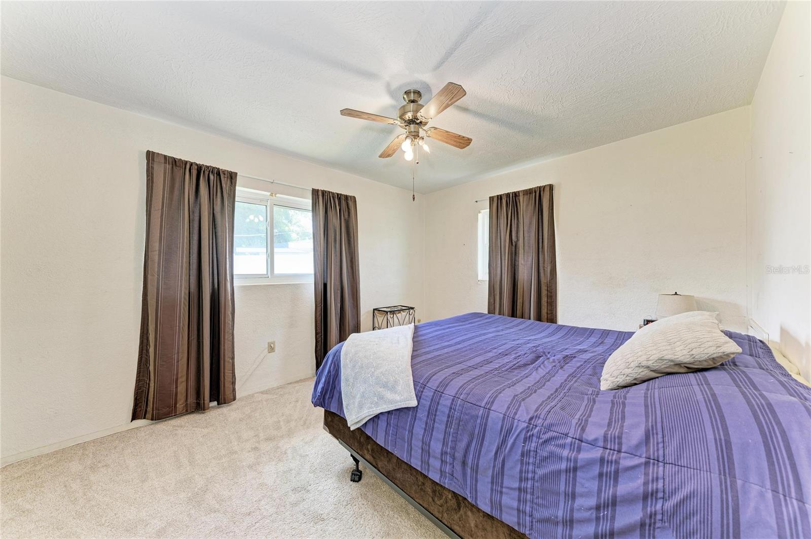 CLEAR VIEW MANOR UNIT ONE REP - Residential