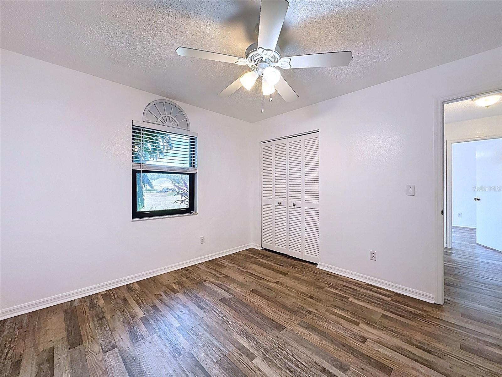 OAKS VILLAGE - Residential