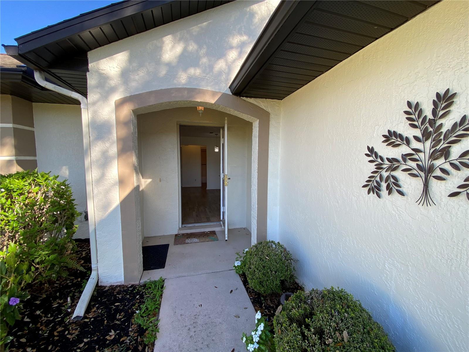 OAKS VILLAGE - Residential