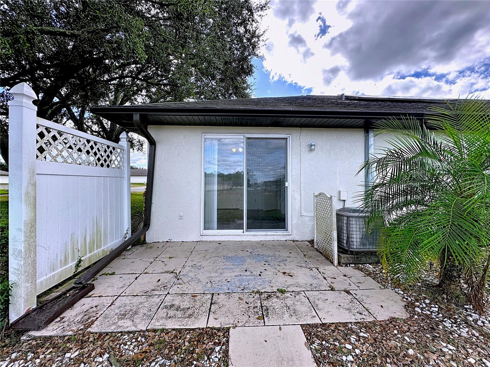 OAKS VILLAGE - Residential