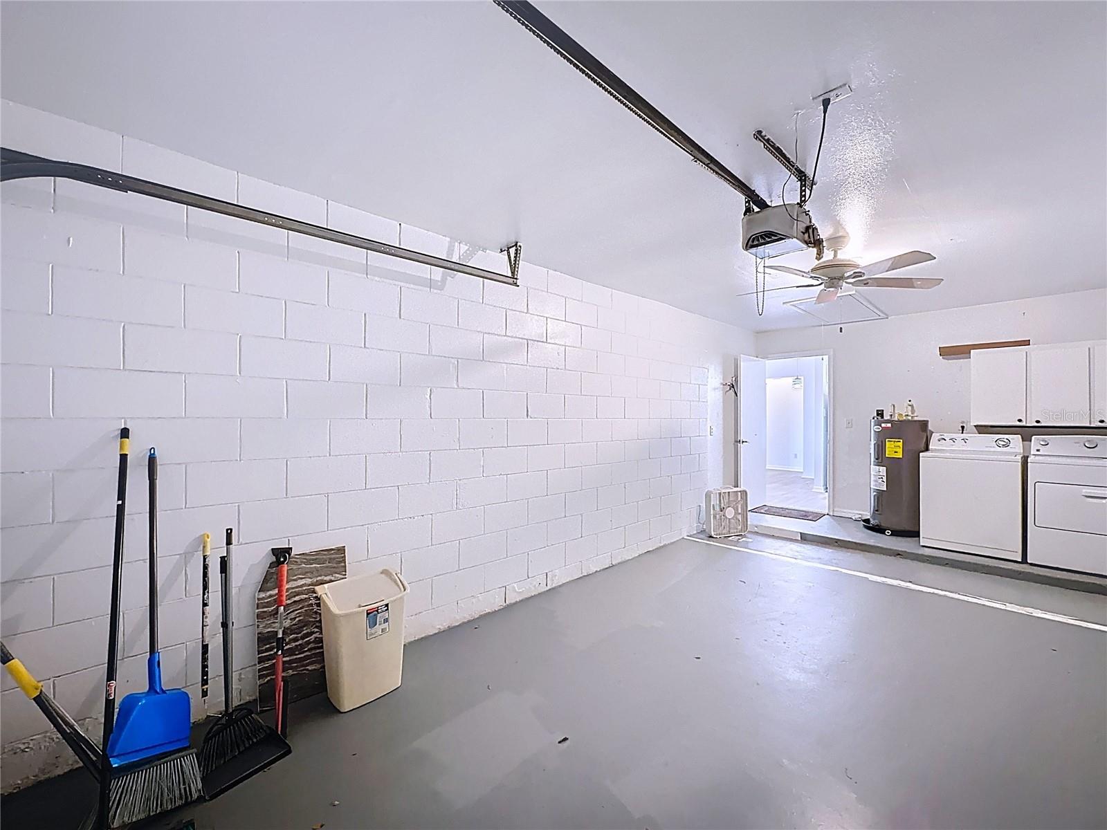 OAKS VILLAGE - Residential