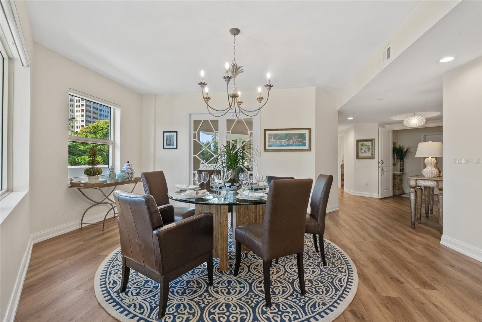 128 GOLDEN GATE POINT 202A