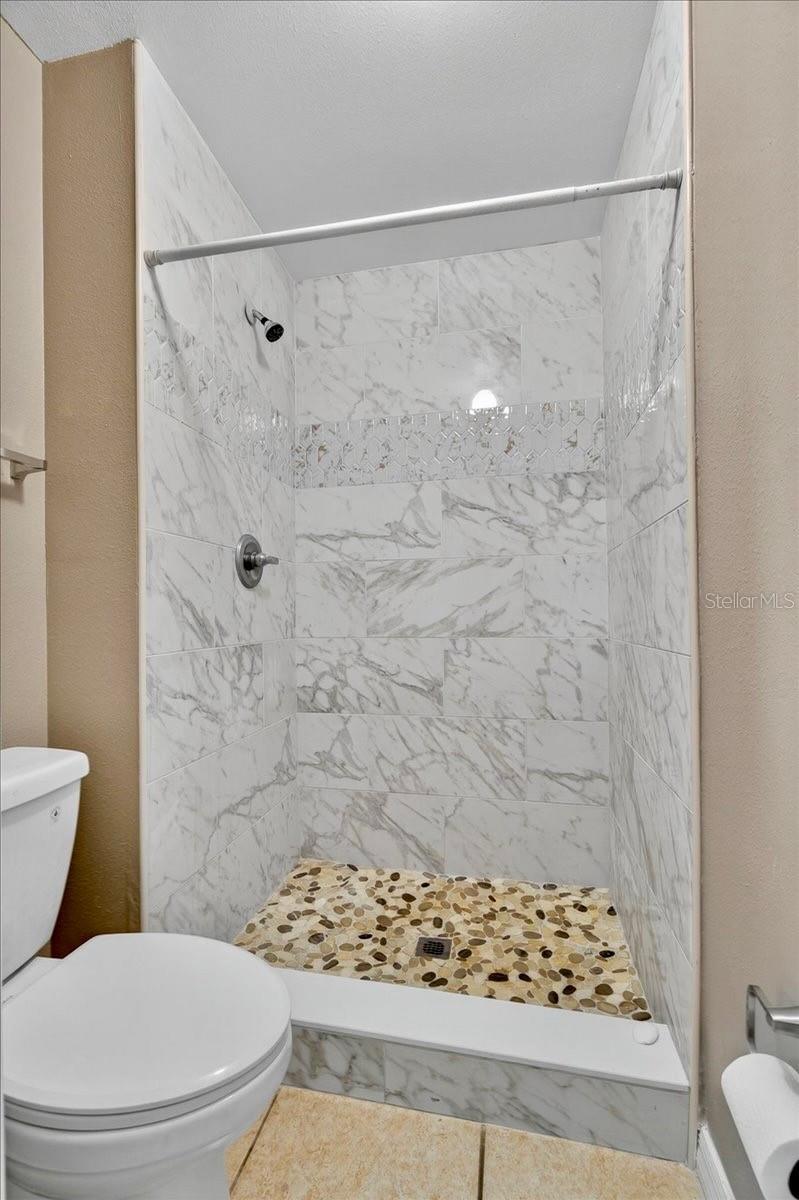 QUEENS COVE PH 04 - Residential