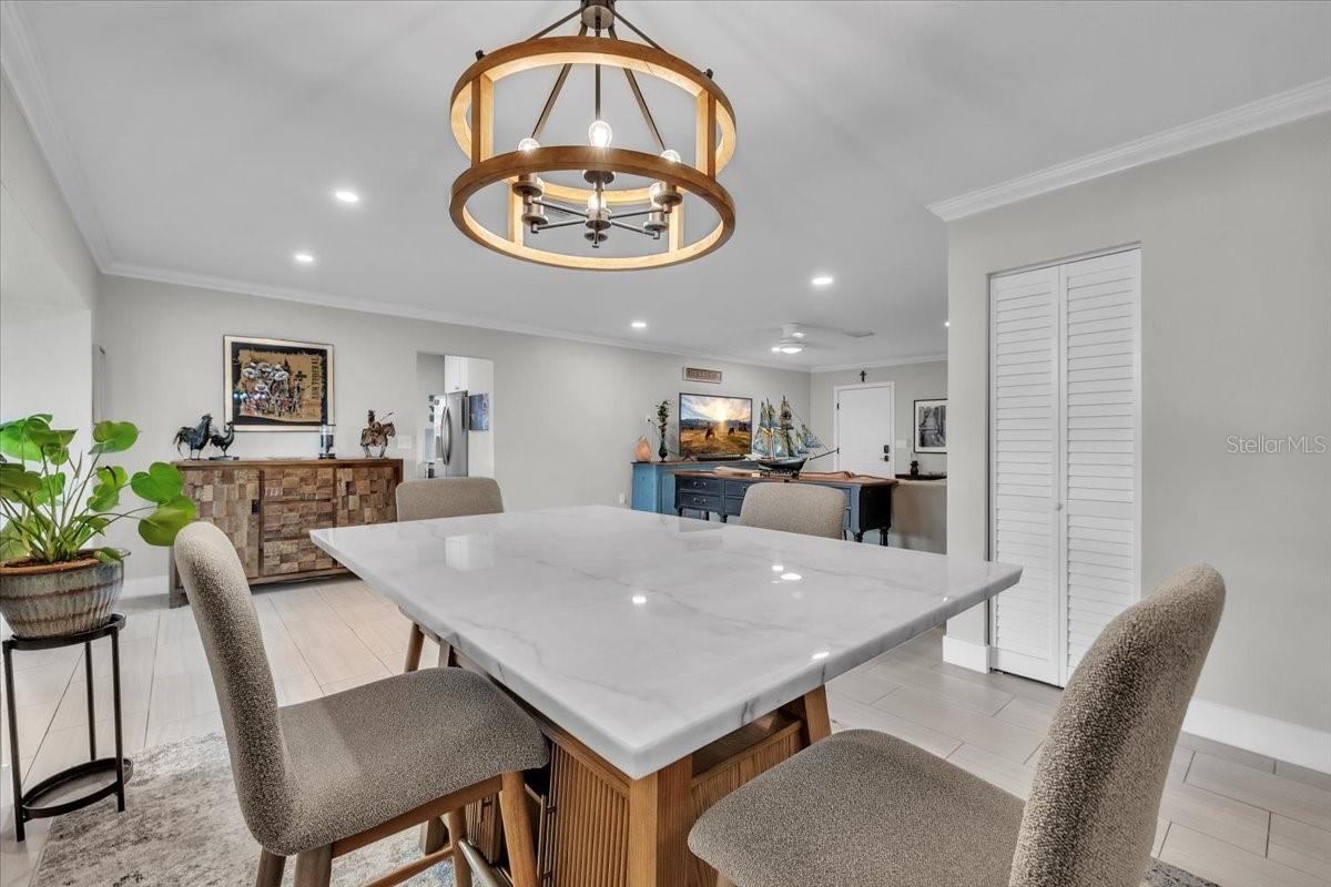 TARPON CENTER BAHAMA VILLAS - Residential