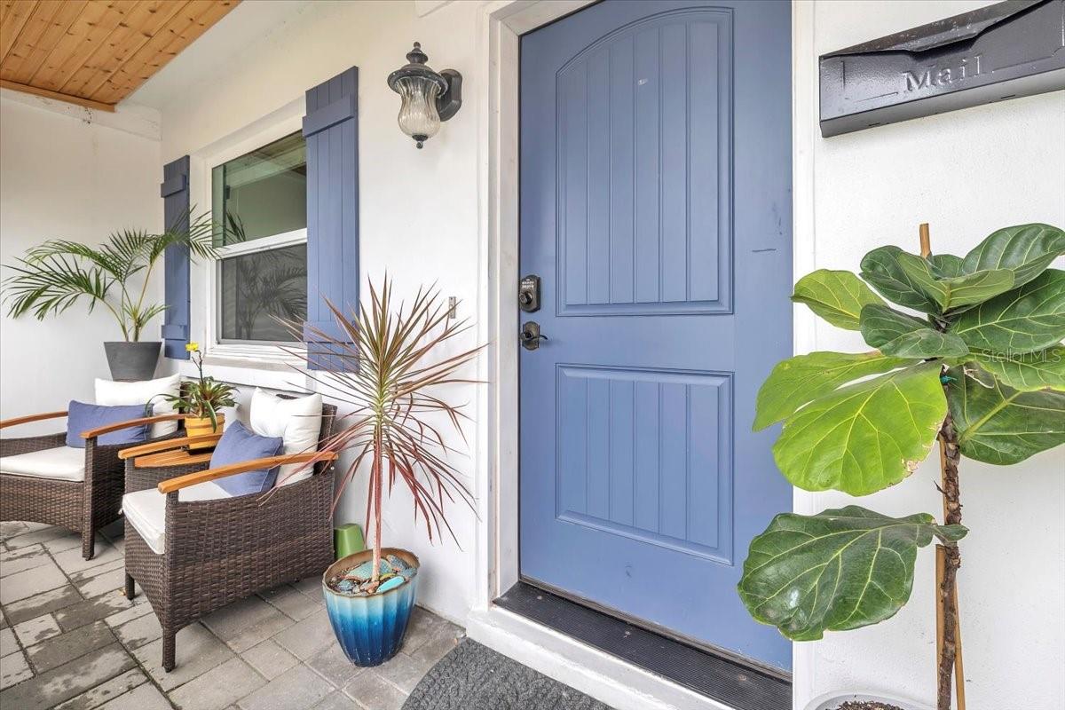 TARPON CENTER BAHAMA VILLAS - Residential