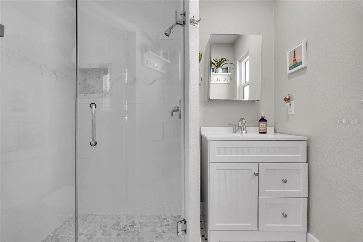 TARPON CENTER BAHAMA VILLAS - Residential