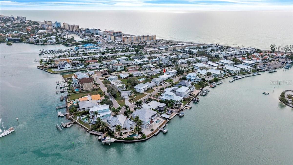 TARPON CENTER BAHAMA VILLAS - Residential