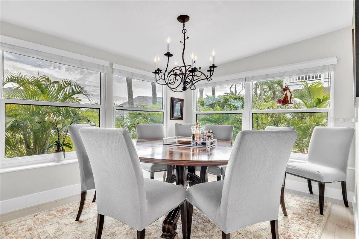 TARPON CENTER BAHAMA VILLAS - Residential