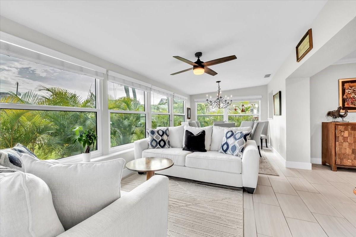 TARPON CENTER BAHAMA VILLAS - Residential