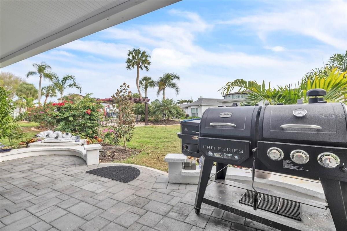 TARPON CENTER BAHAMA VILLAS - Residential