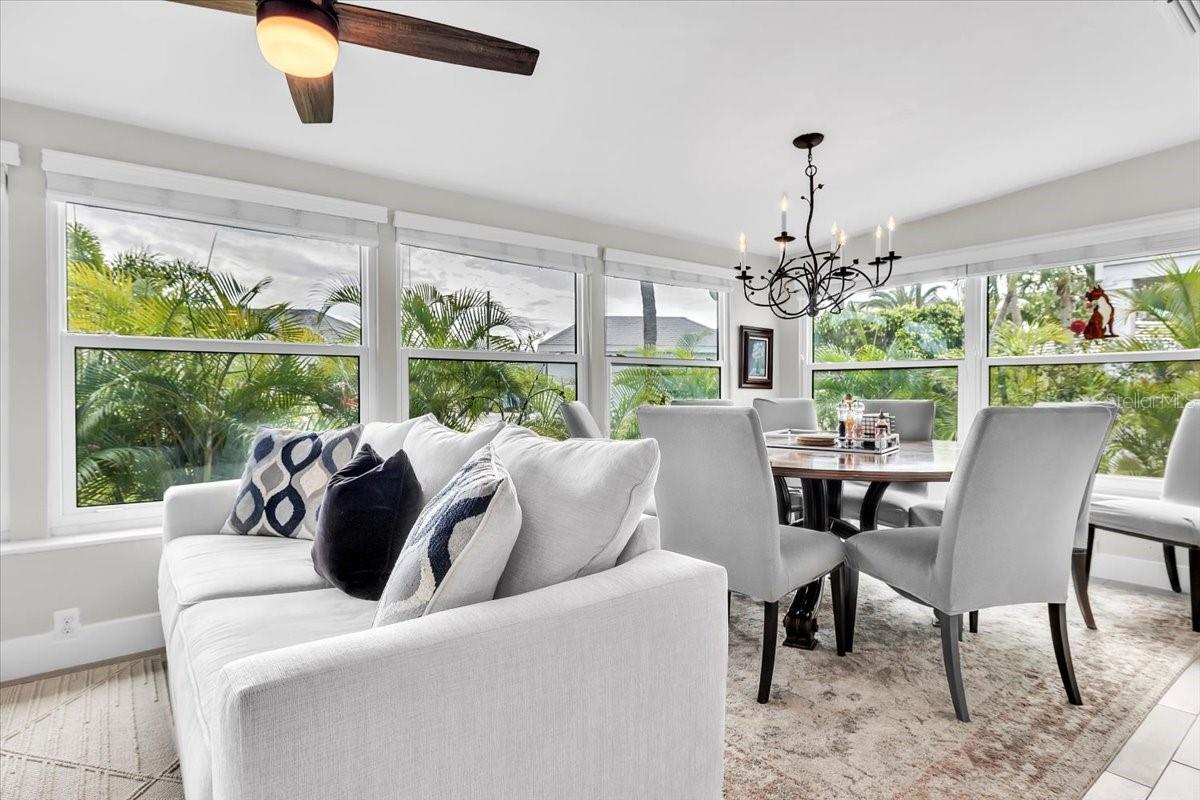 TARPON CENTER BAHAMA VILLAS - Residential