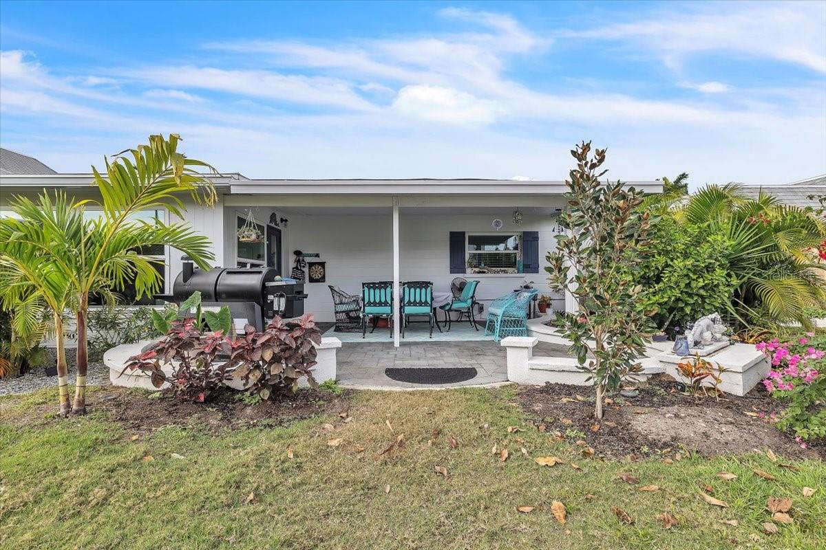 TARPON CENTER BAHAMA VILLAS - Residential