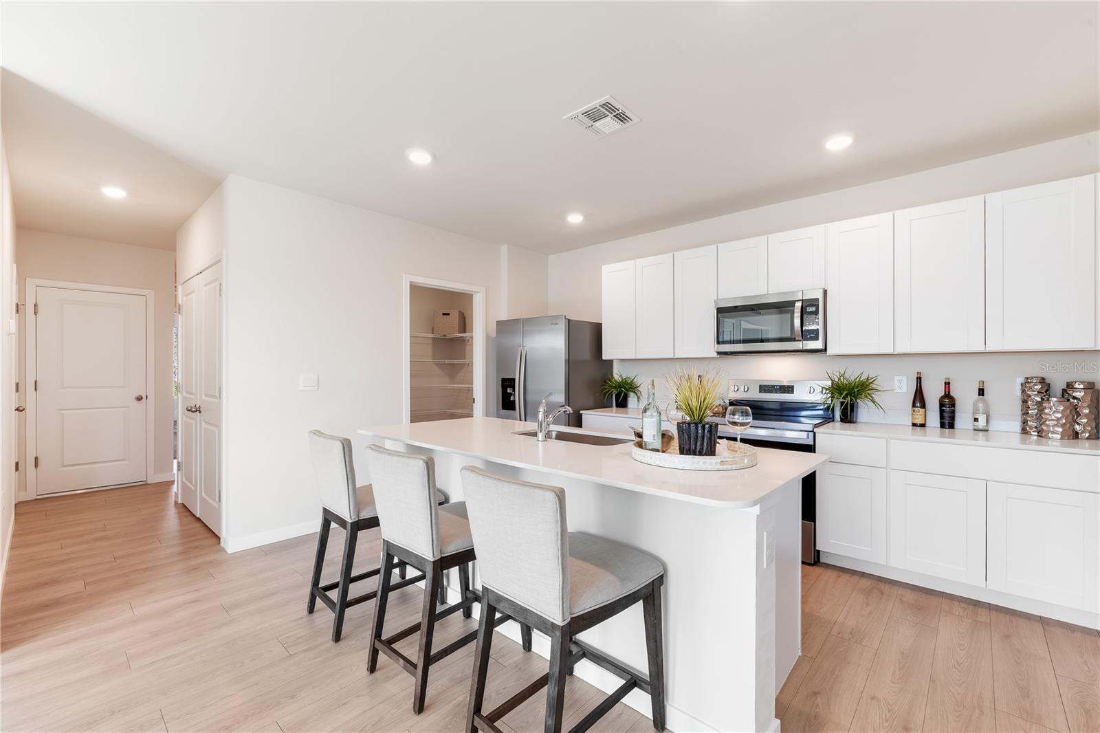 SEA COVE - Residential