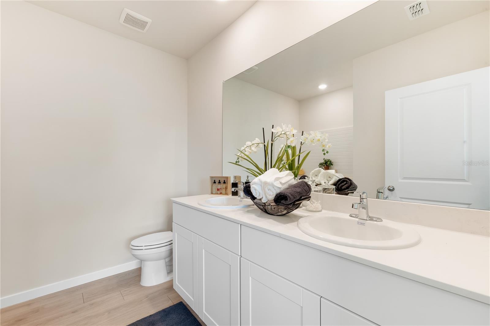 SEA COVE - Residential