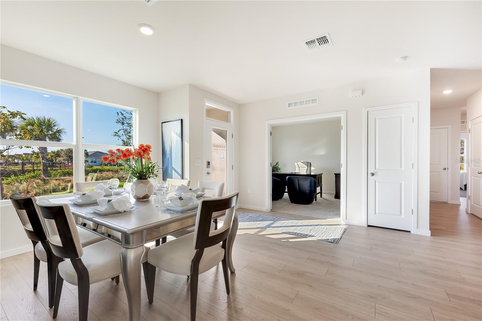 SEA COVE - Residential