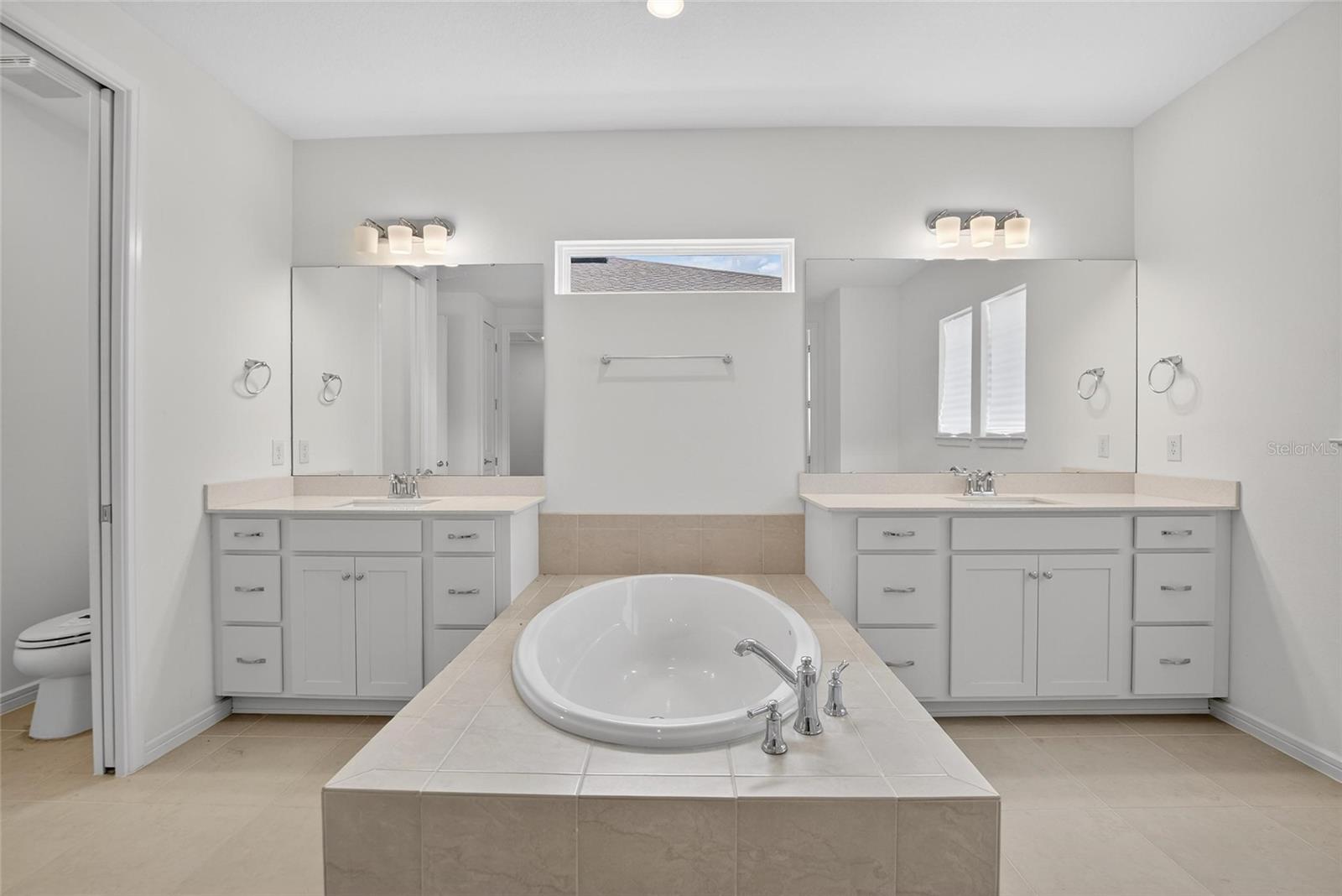 CEDARBROOK - Residential