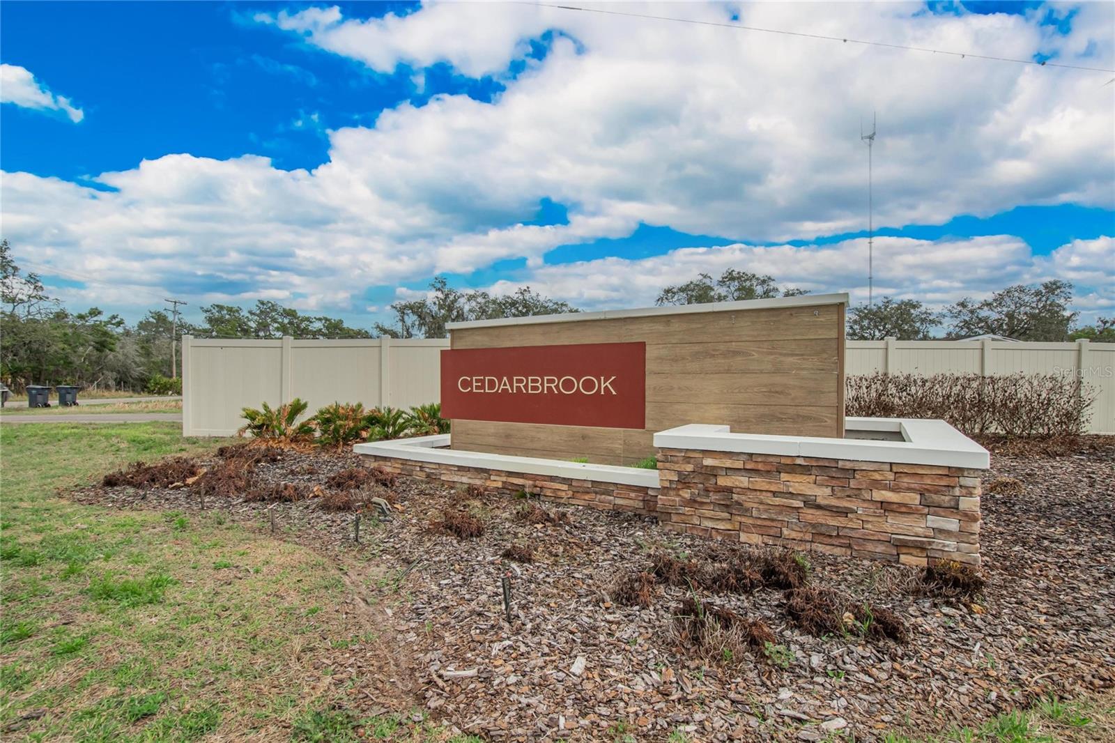 CEDARBROOK - Residential