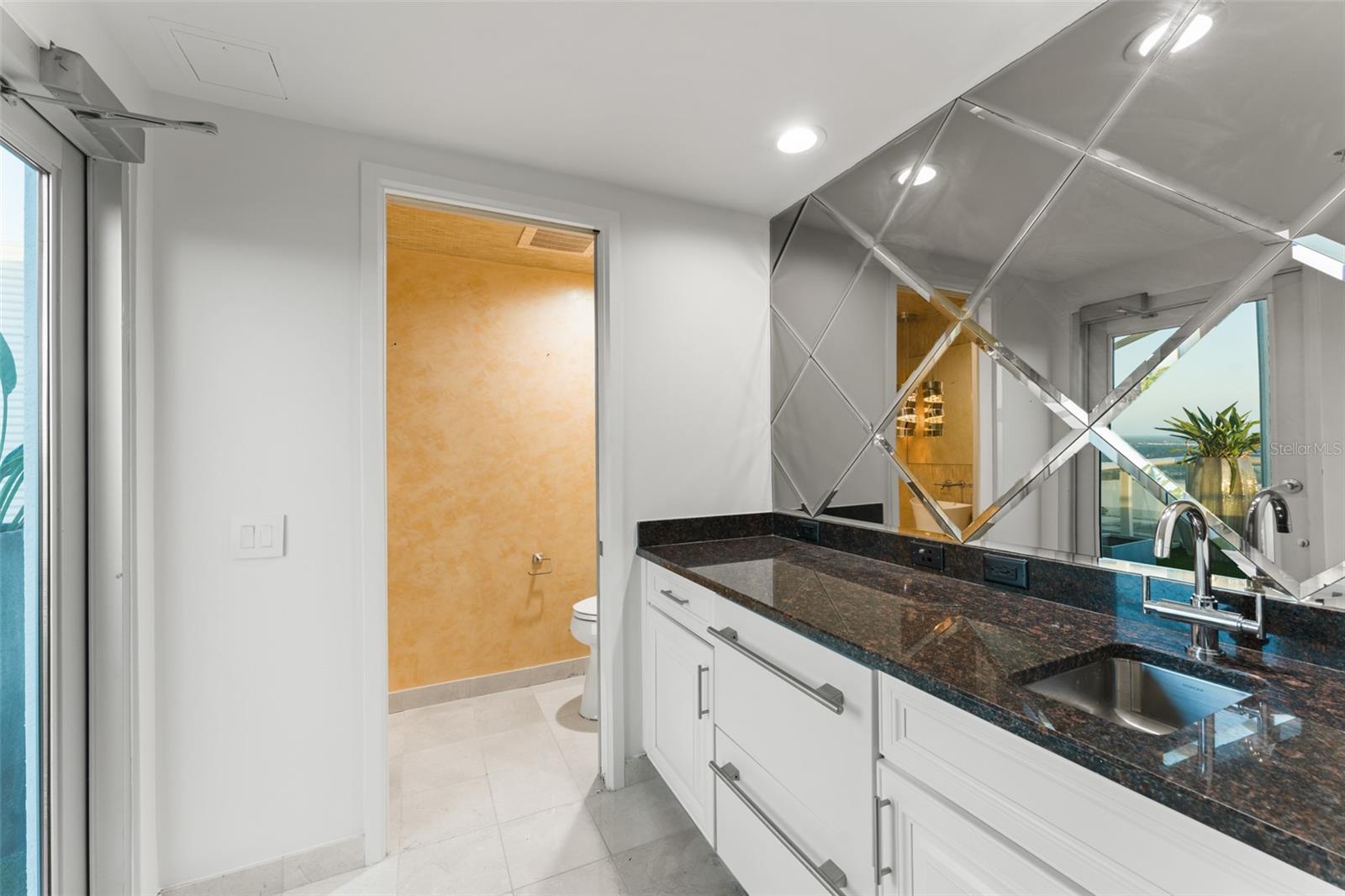 VUE AT LAKE EOLA - Residential