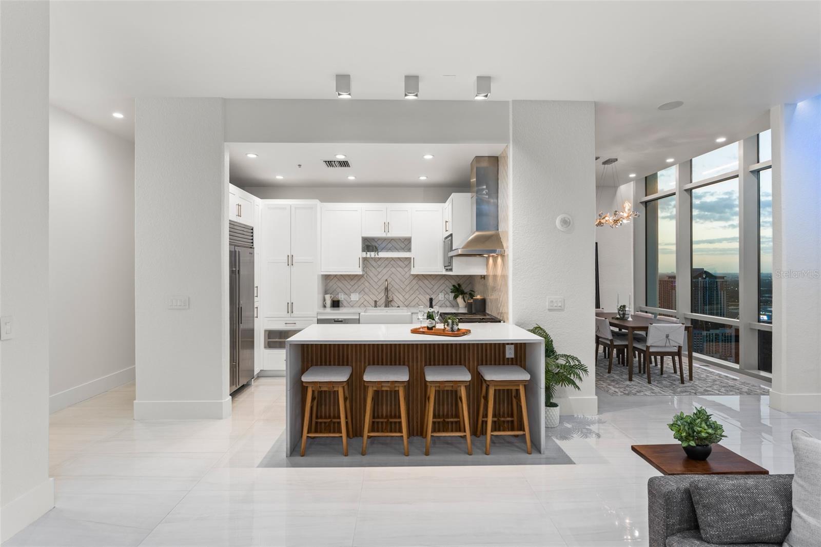 VUE AT LAKE EOLA - Residential