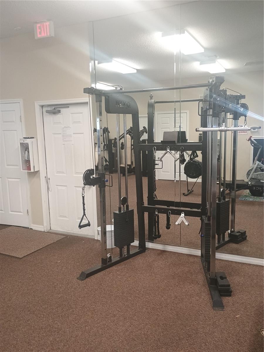 THE LINKS - Residential