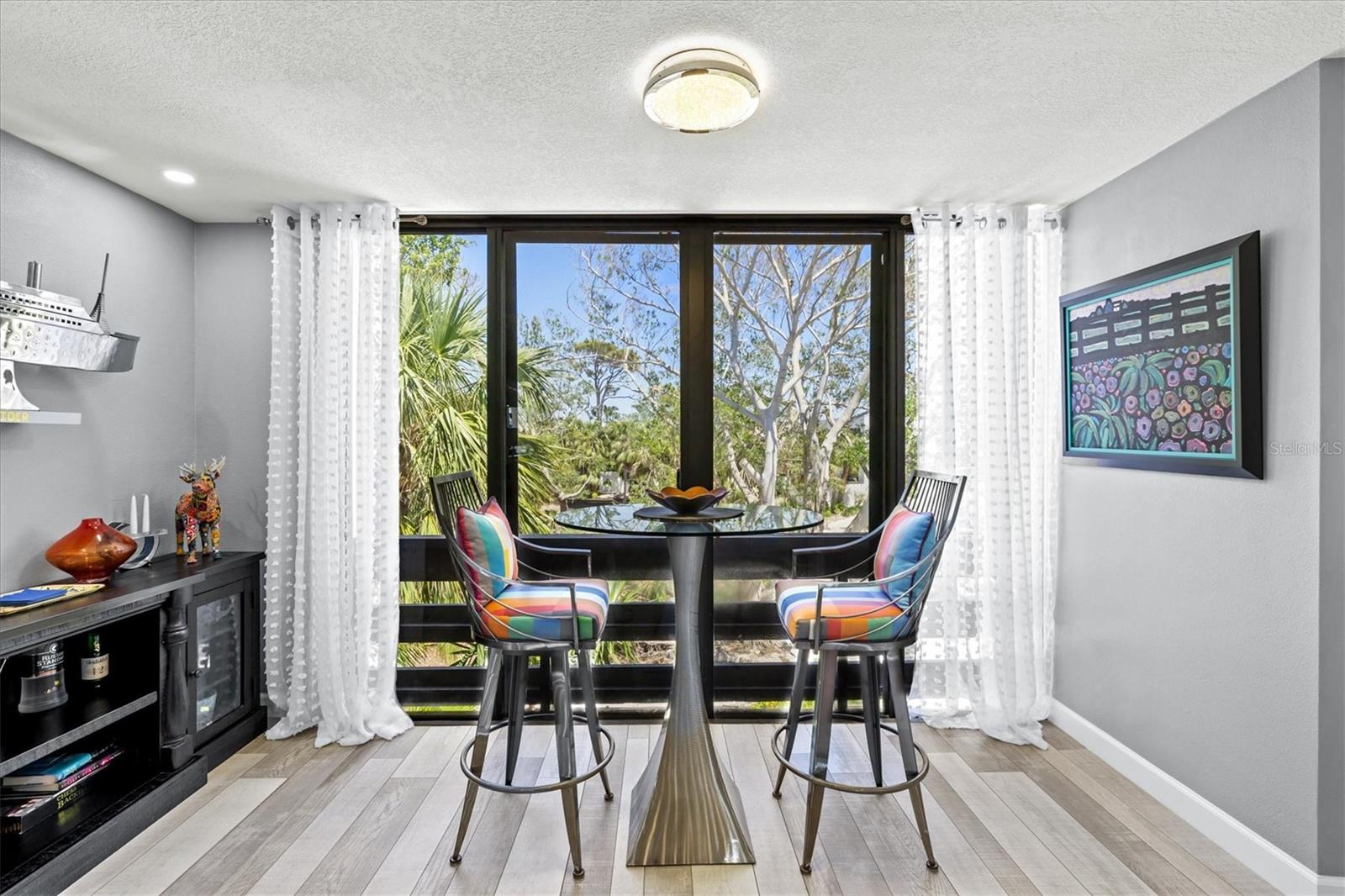 BAYPORT BCH & TEN PH D - Residential