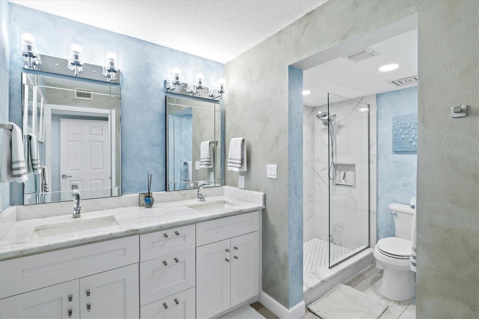 BAYPORT BCH & TEN PH D - Residential