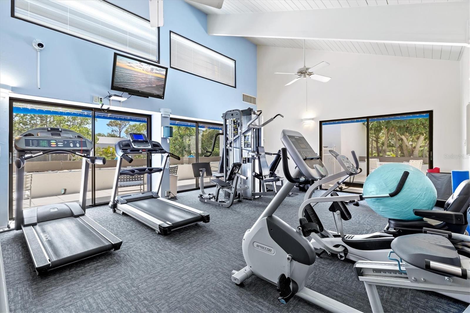 BAYPORT BCH & TEN PH D - Residential