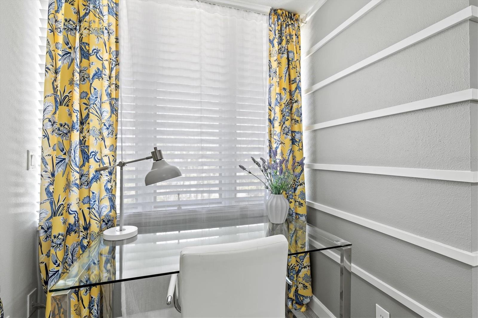 BAYPORT BCH & TEN PH D - Residential