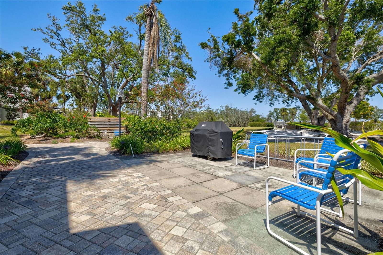 BAYPORT BCH & TEN PH D - Residential