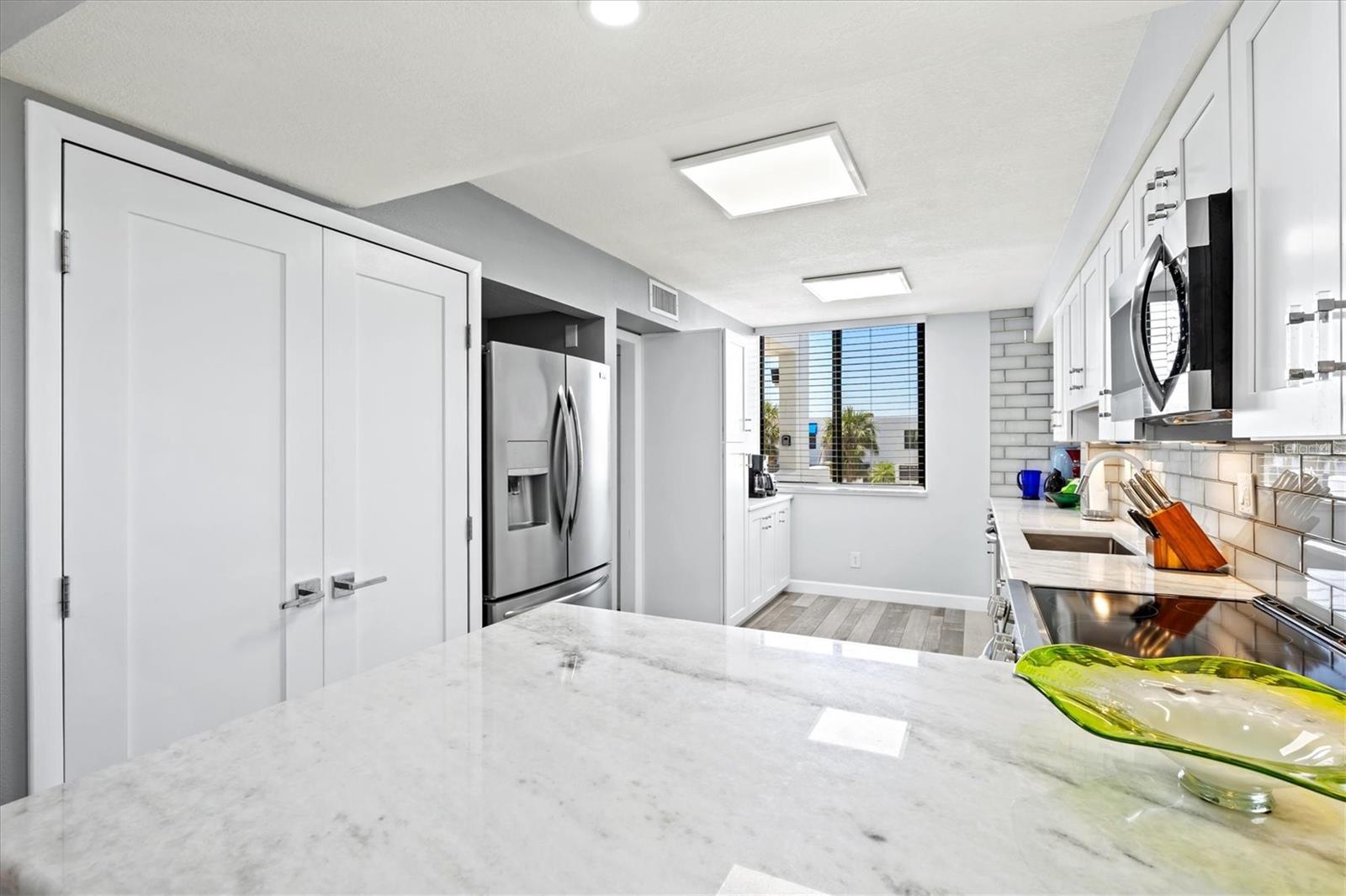 BAYPORT BCH & TEN PH D - Residential