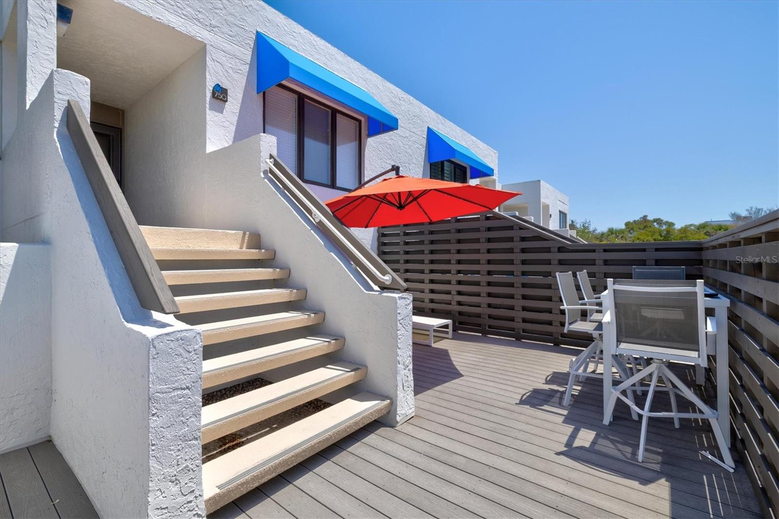 BAYPORT BCH & TEN PH D - Residential