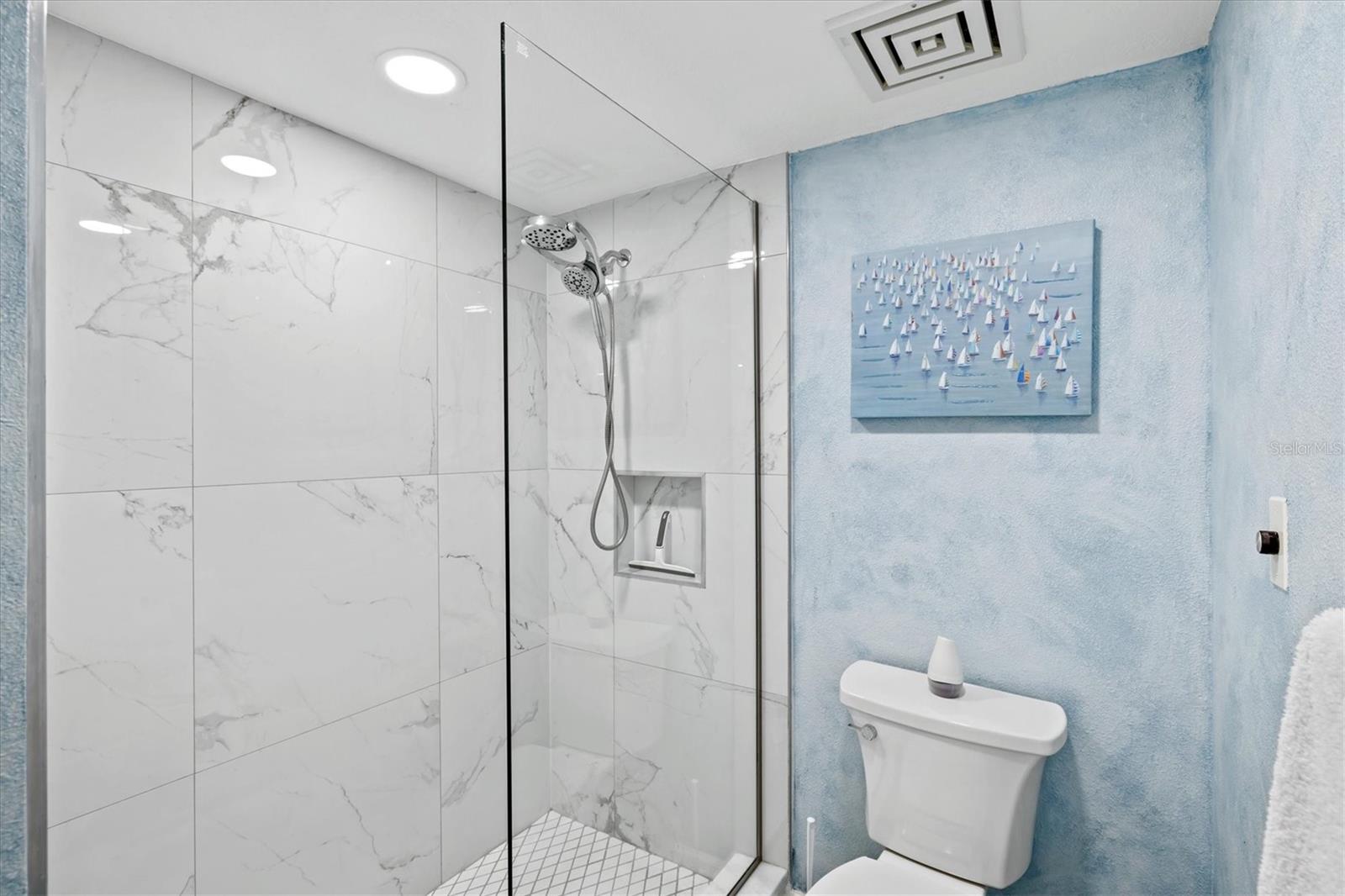 BAYPORT BCH & TEN PH D - Residential