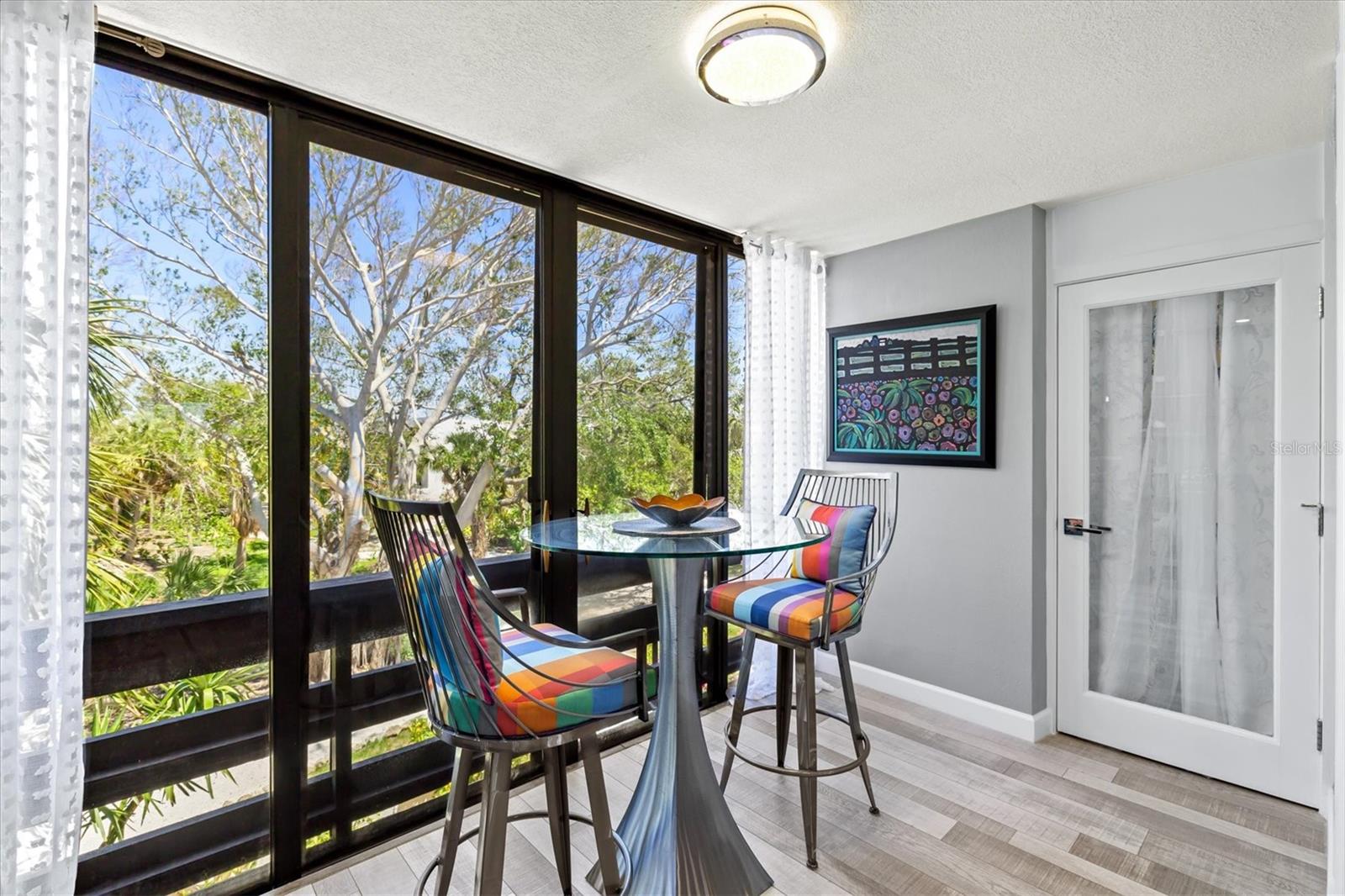 BAYPORT BCH & TEN PH D - Residential