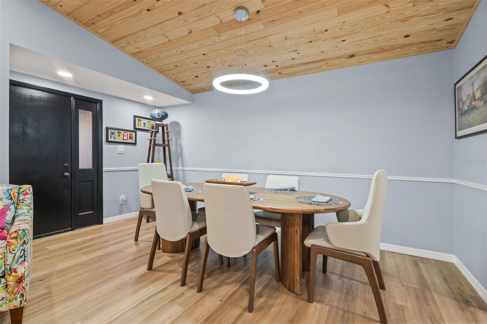 TIMBERWOODS CONDO - Residential