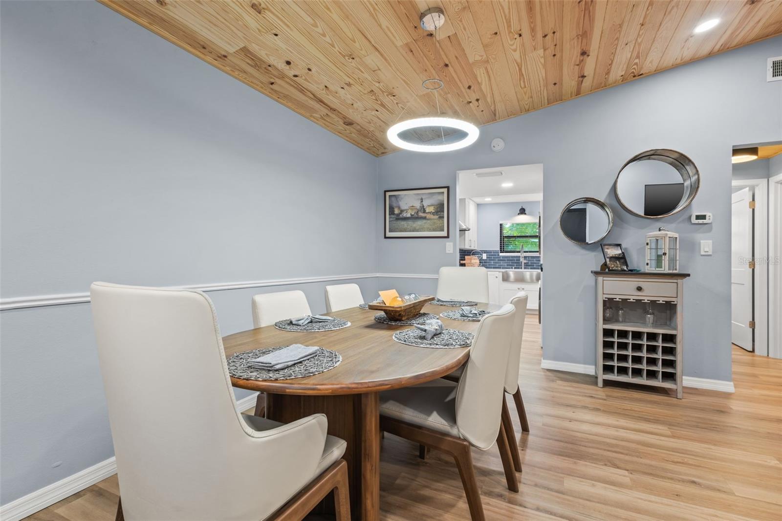 TIMBERWOODS CONDO - Residential