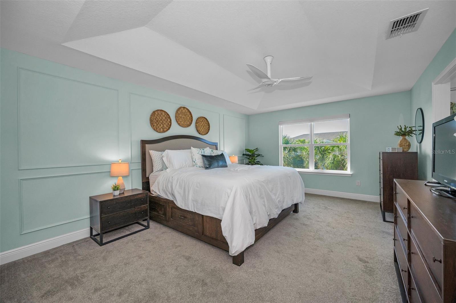 BAYSIDE TERRACE - Residential