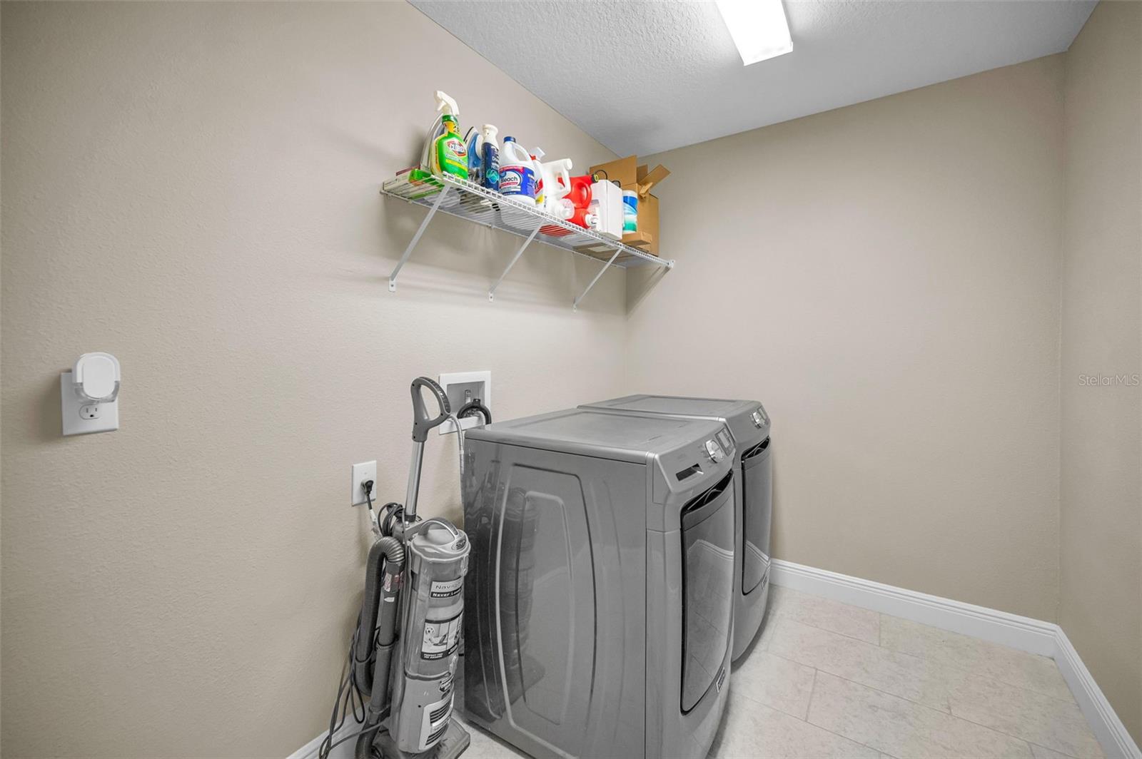 BAYSIDE TERRACE - Residential