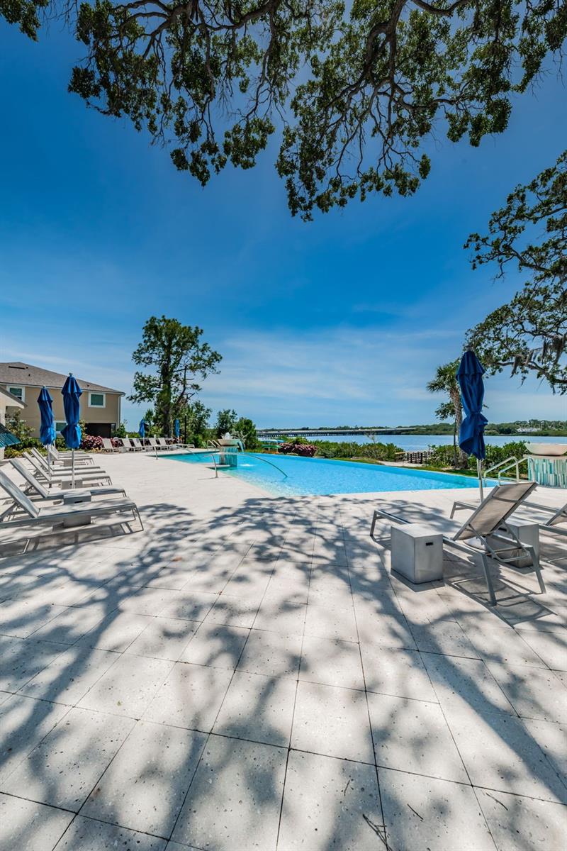 BAYSIDE TERRACE - Residential