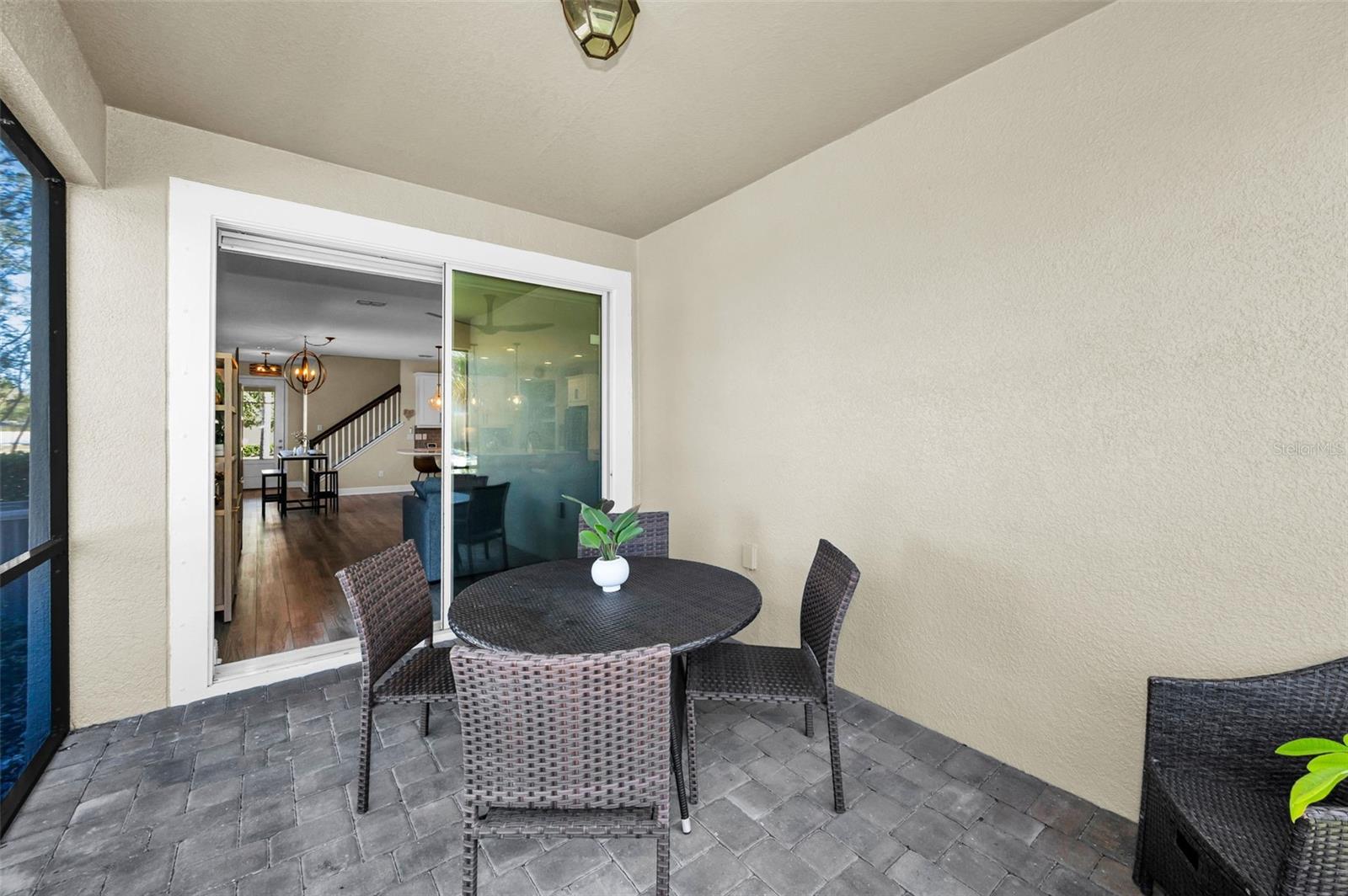 BAYSIDE TERRACE - Residential