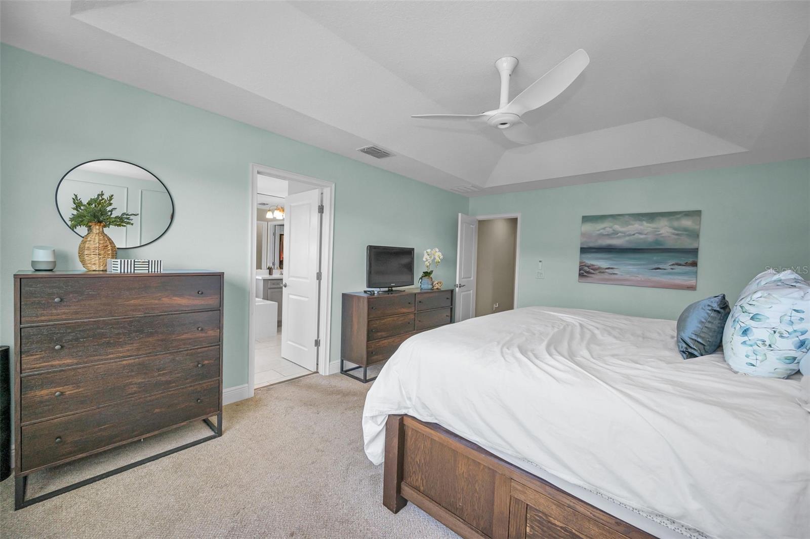 BAYSIDE TERRACE - Residential