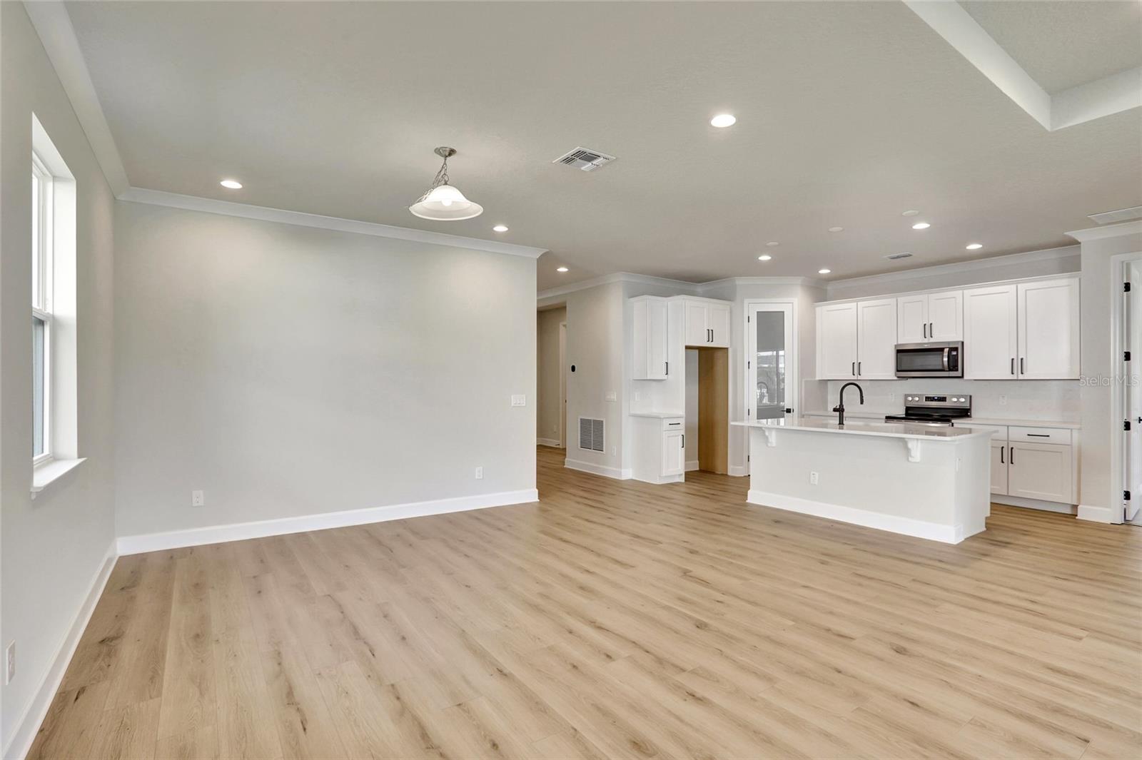 RIVERSIDE OAKS PH 2 - Residential