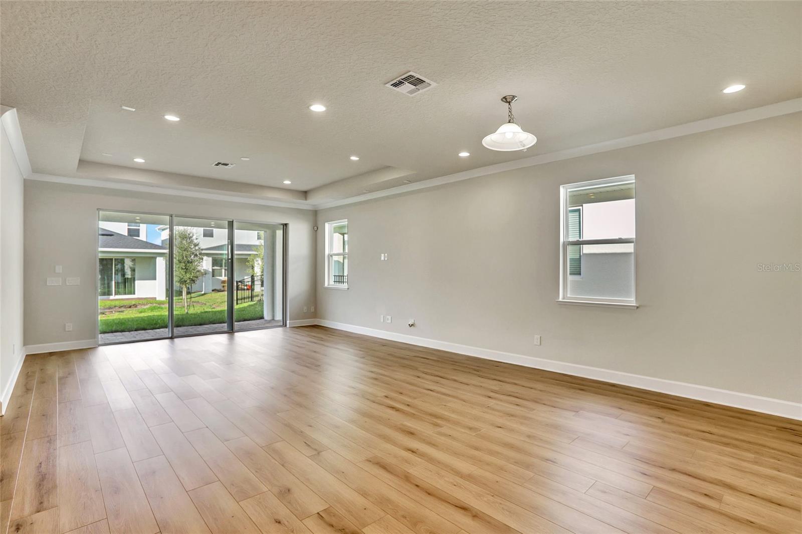 RIVERSIDE OAKS PH 2 - Residential