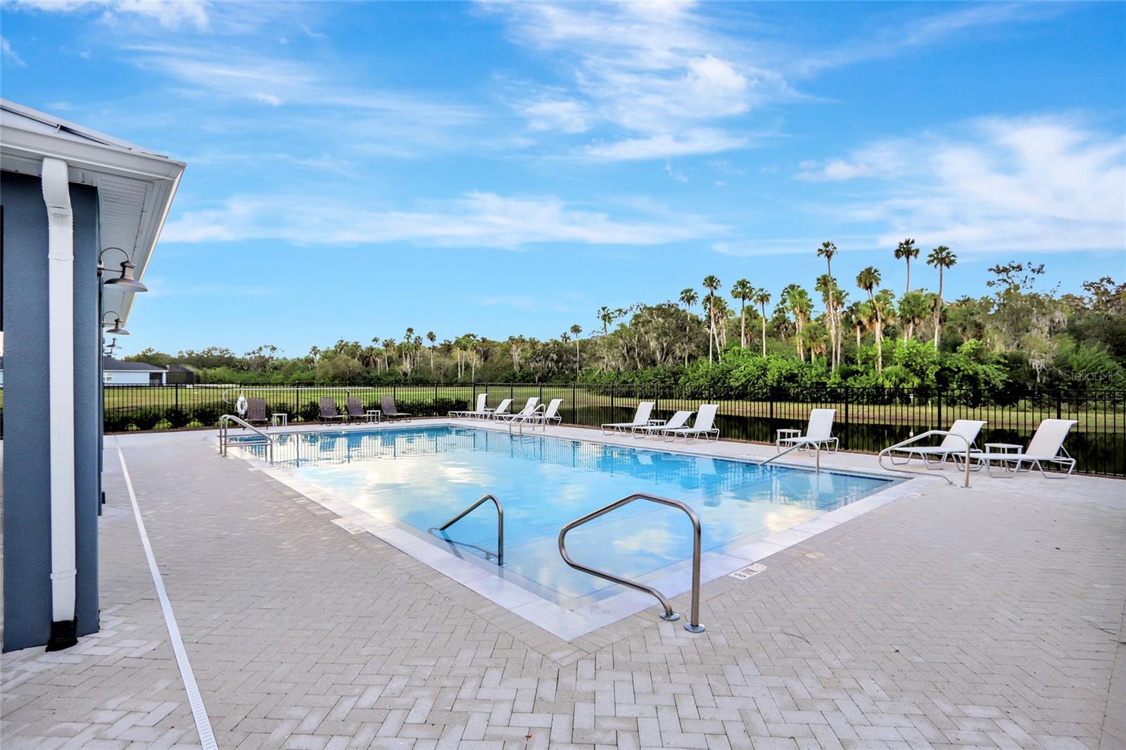 RIVERSIDE OAKS PH 2 - Residential