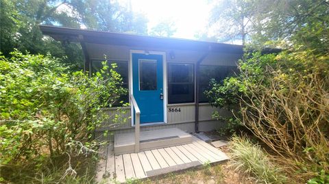 Photo of 8664 Cr 639, Bushnell, FL 33513 (MLS # TB8518901)
